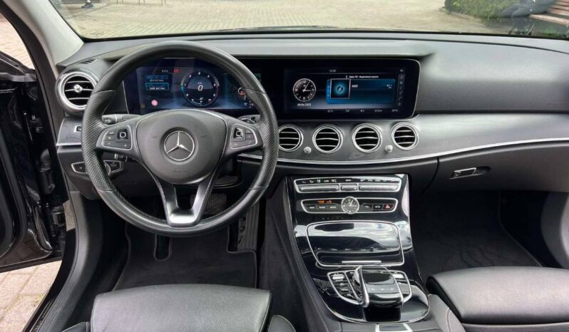 Mercedes-Benz E-Klas W213 2018 full