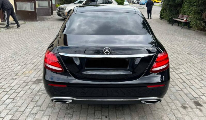 Mercedes-Benz E-Klas W213 2018 full