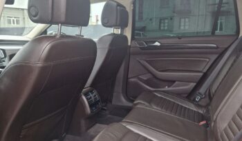 Volkswagen Passat 2016 full